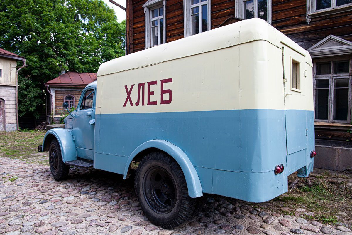 Грузовой автомобиль ГАЗ-51 фургон (1946-1975)