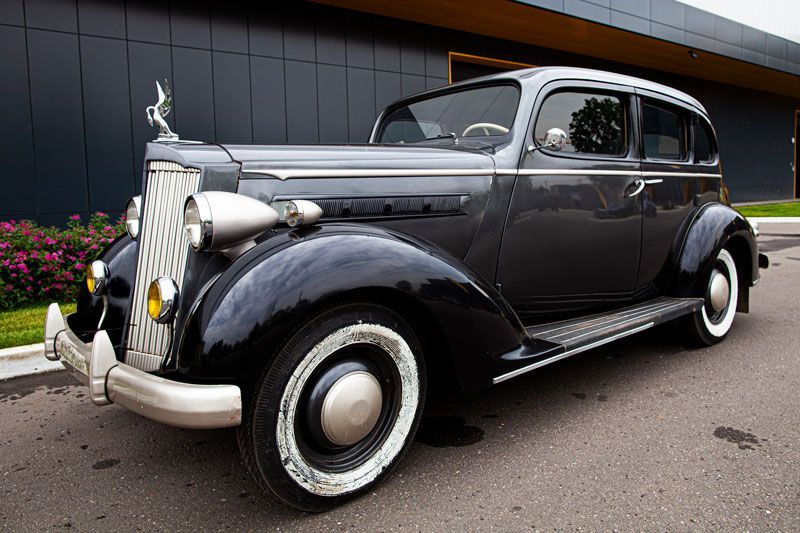 Packard 120 седан (1937), США