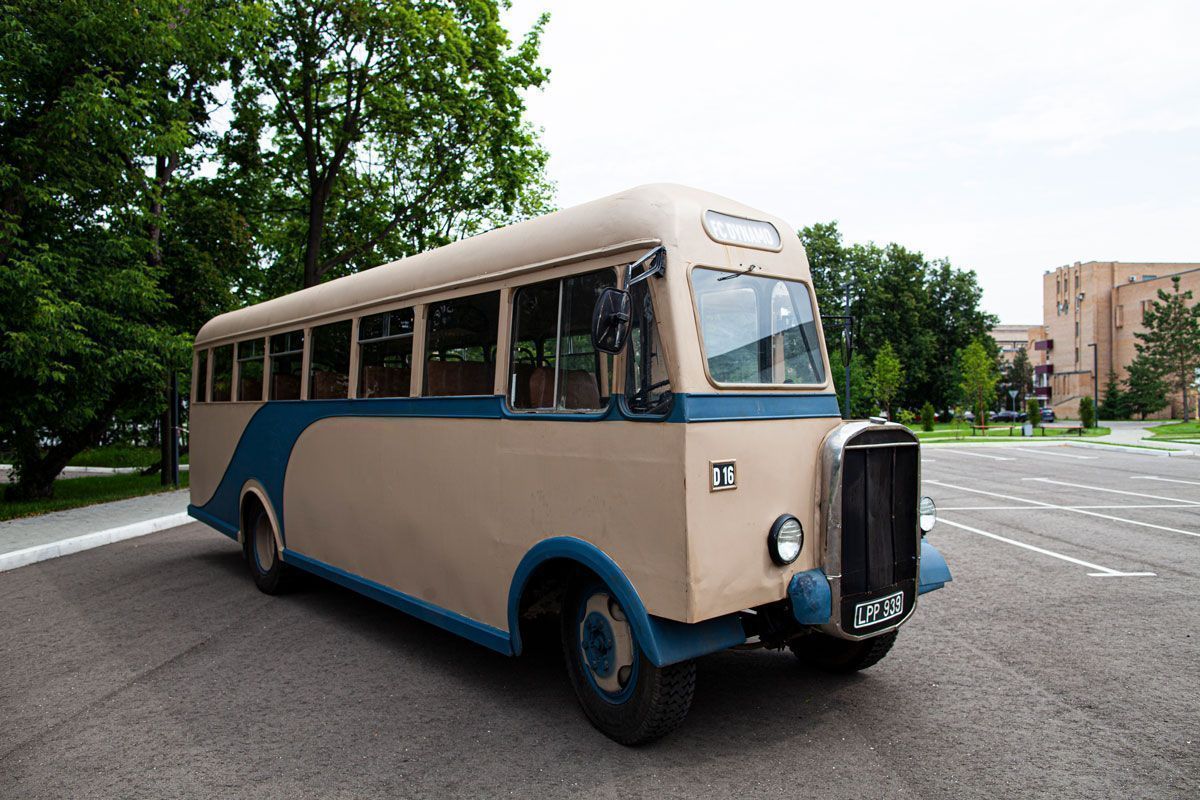 CORGI BRISTOL L5G автобус (1939-1958), Великобритания
