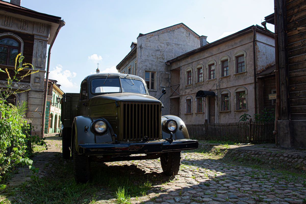 Грузовой автомобиль ГАЗ-51 бортовой (1946-1975)
